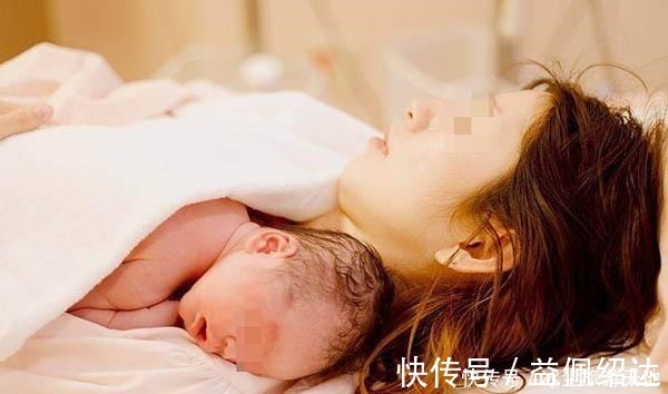 皇位|父亲给宝宝办百日宴，奢华场面令人惊呼，网友这是要继承皇位