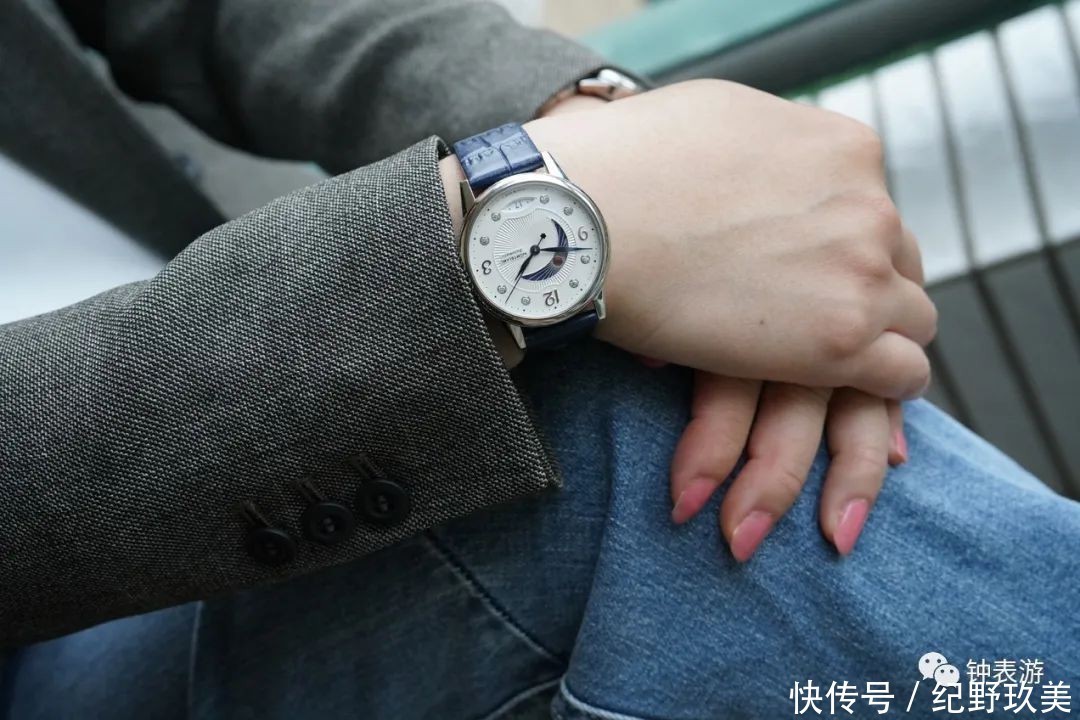 万宝龙|两三万元,钻石闪闪且美的女表选哪款?