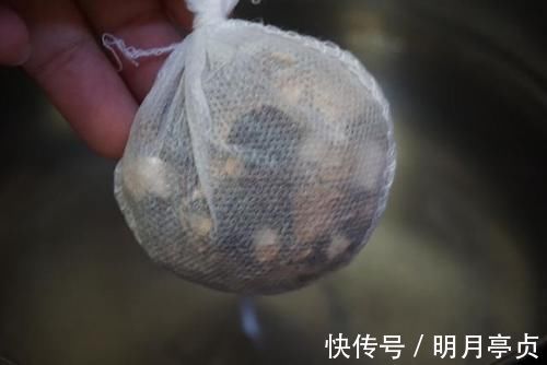 小米粥|鸡蛋别总煮着吃,这样卤一卤,鲜香入味,每次做都不够吃