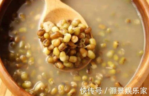 小窍门|想喝绿豆汤不用等,教你一个“小窍门”,不用水泡,10分钟煮开花