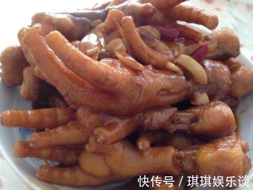 满脸|女性过了40,不想满脸皱纹,多吃此食物,满满的胶原蛋白