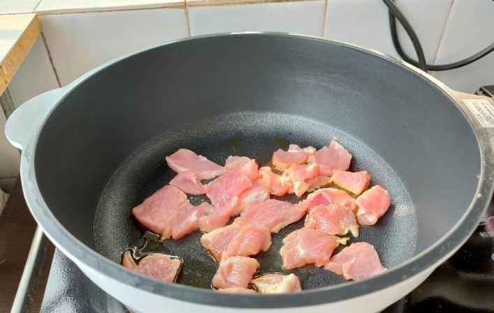 杏鲍菇这样做比肉都好吃,鲜香入味,下饭又解馋,家人吃不够