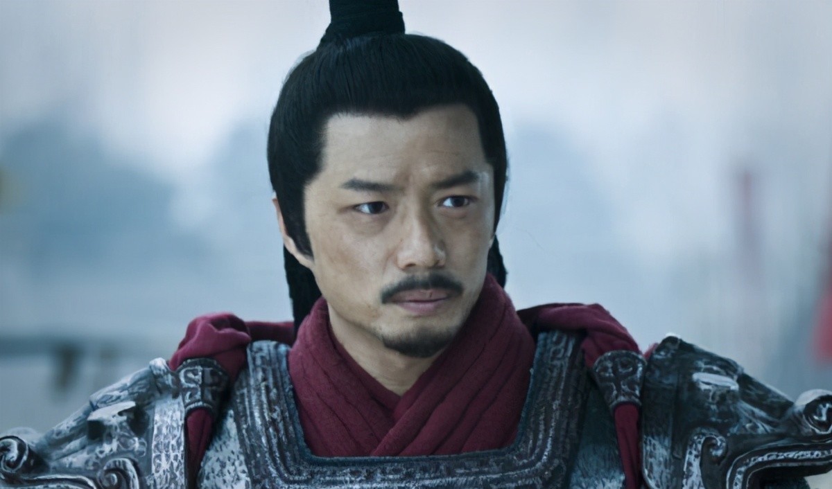 刘邦送给英布一个食盒,英布打开食盒看后心想:不得不反了