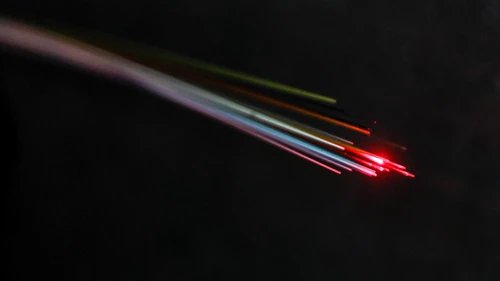 全球|日本科学家打破网速全球纪录,达 319Tbps