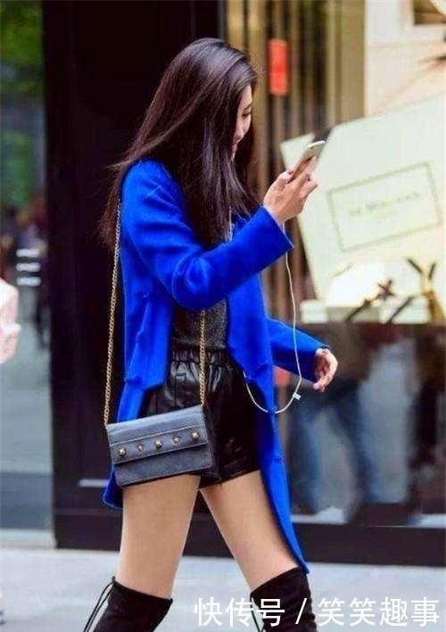 感觉|街拍:紧致身材的小姐姐,走路自带气质,让人心动的感觉