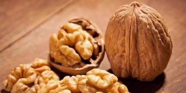 大蒜|以下“2物”加大蒜泡着吃,血管干净通畅,肾也越来越健壮!