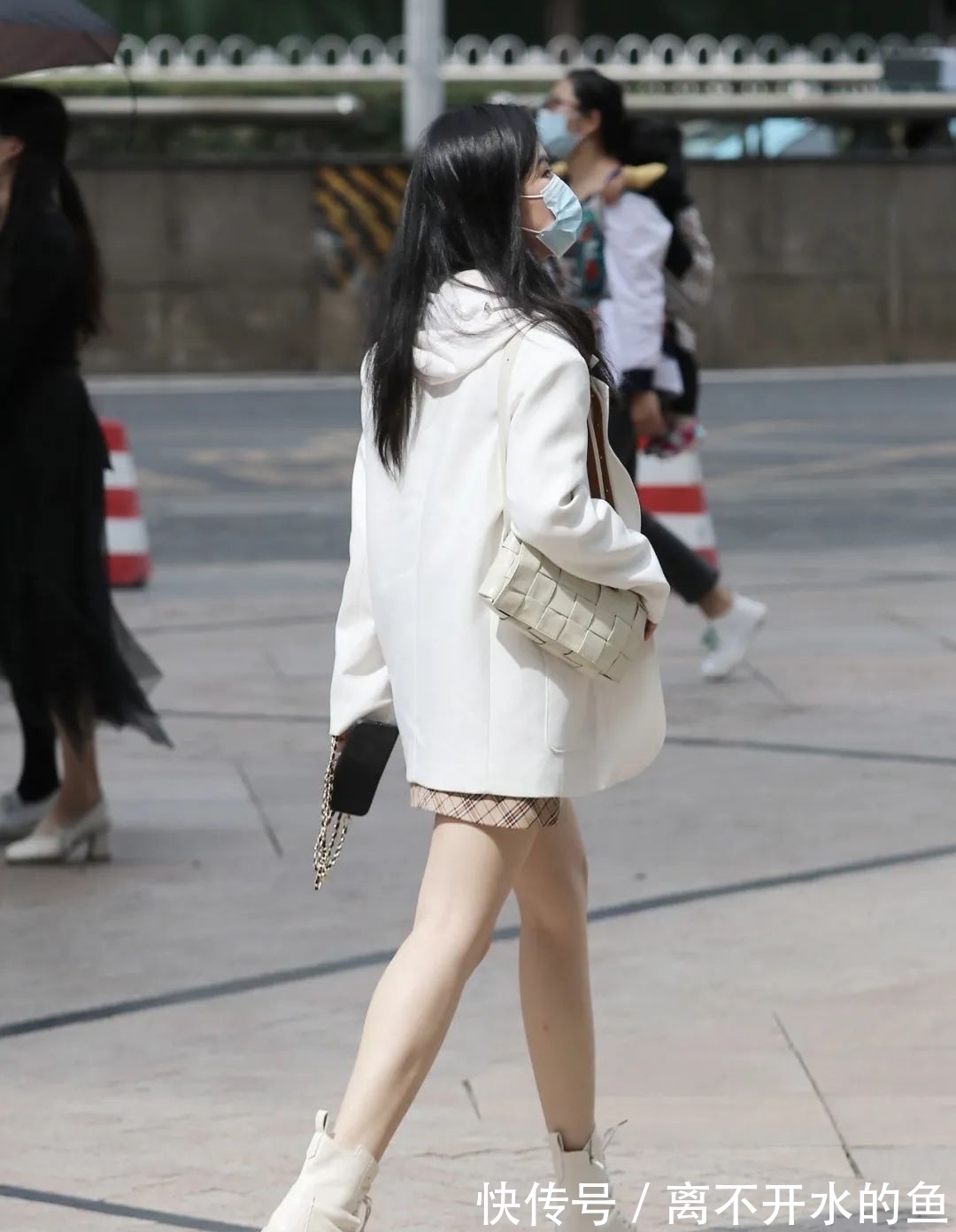 a495","r":"d45d97c058c19075","rawurl":"http://zm.news.so.com/9dd2f574d7189c453a43b2a58cdf75b9","recalltag":"__0__1972","recalltype":"channel","refer":"","requestid":"9d297ba623c96aa86720106e1d841ec4:9530adc11