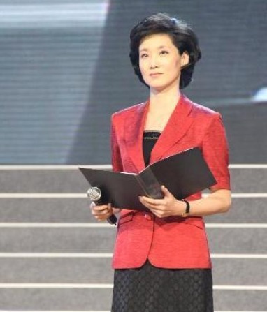 应聘|最美“国脸”李修平，《新闻联播》26年0差评，57岁却无儿无女