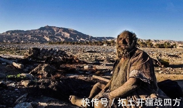 密码|不洗澡竟成为长寿密码?伊朗这位吃腐肉抽牛粪的老叟,已经87岁了