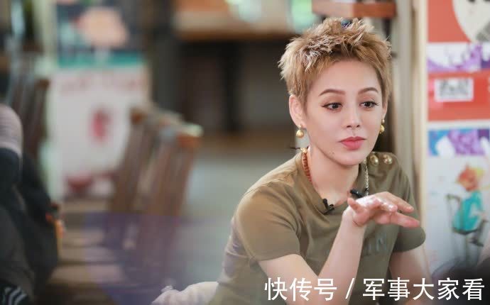 龔俊|《中餐廳5》帶不動姚安娜,龔俊沒有組CP,黃曉明寧靜爭老大!