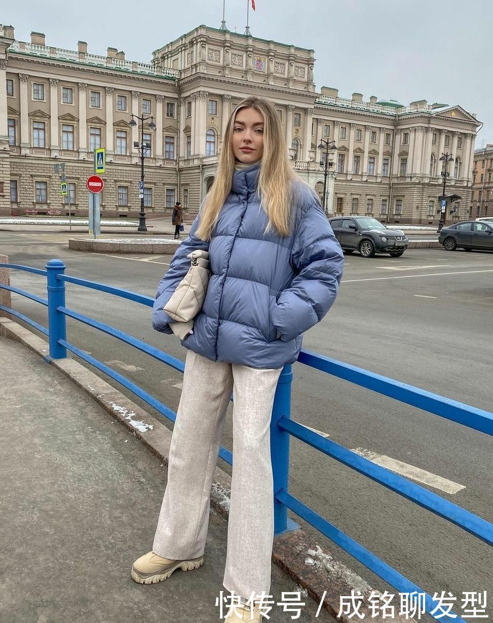 羽绒服才是冬天最保暖的单品,分享四款“高级色”,时尚又暖和