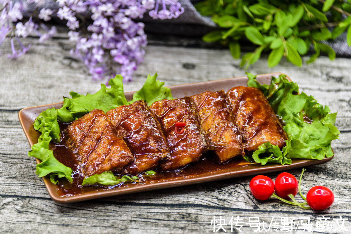 带鱼表面的白粉,到底是精华还是垃圾处理正确,带鱼好吃无腥味