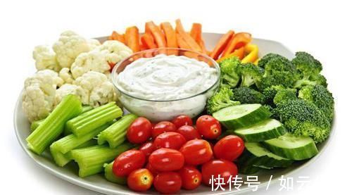 麦片|看着健康，实则却是热量“炸弹”！5种小零食，堪比脂肪生成器