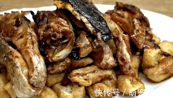 羊肉|秋天,吃牛羊肉不如吃它,8块钱一斤,简单一焖,鲜嫩入味又好吃