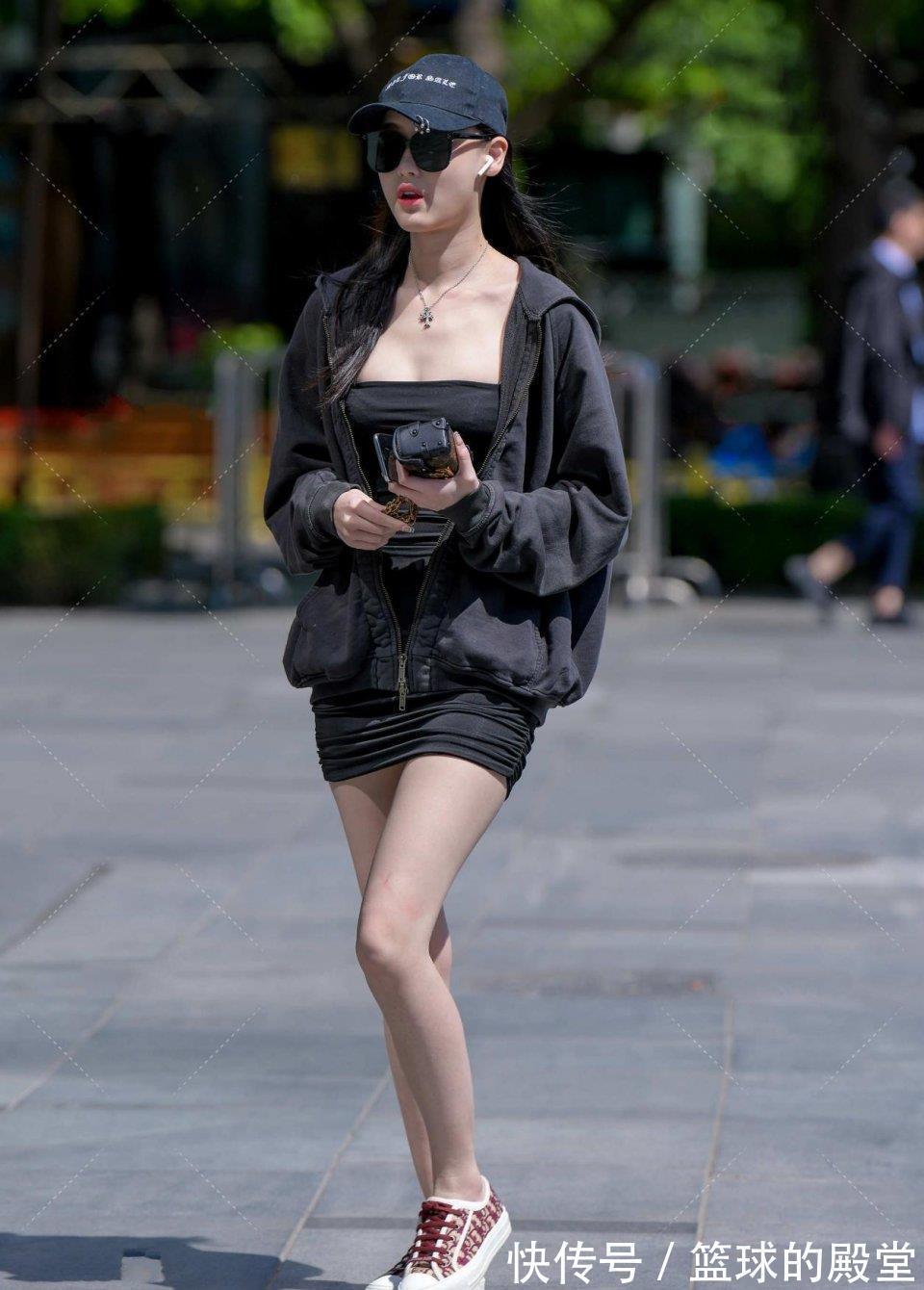搭配|女生怎么穿?白衬衫搭配短裤清爽利落,显高又有活力