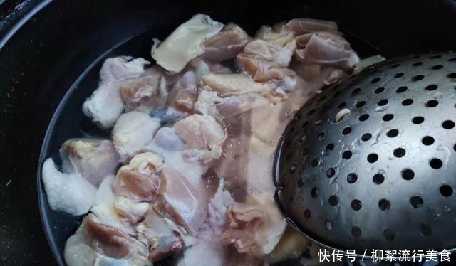 想吃宫廷御膳不用去饭店,这里有一份烹饪秘籍!