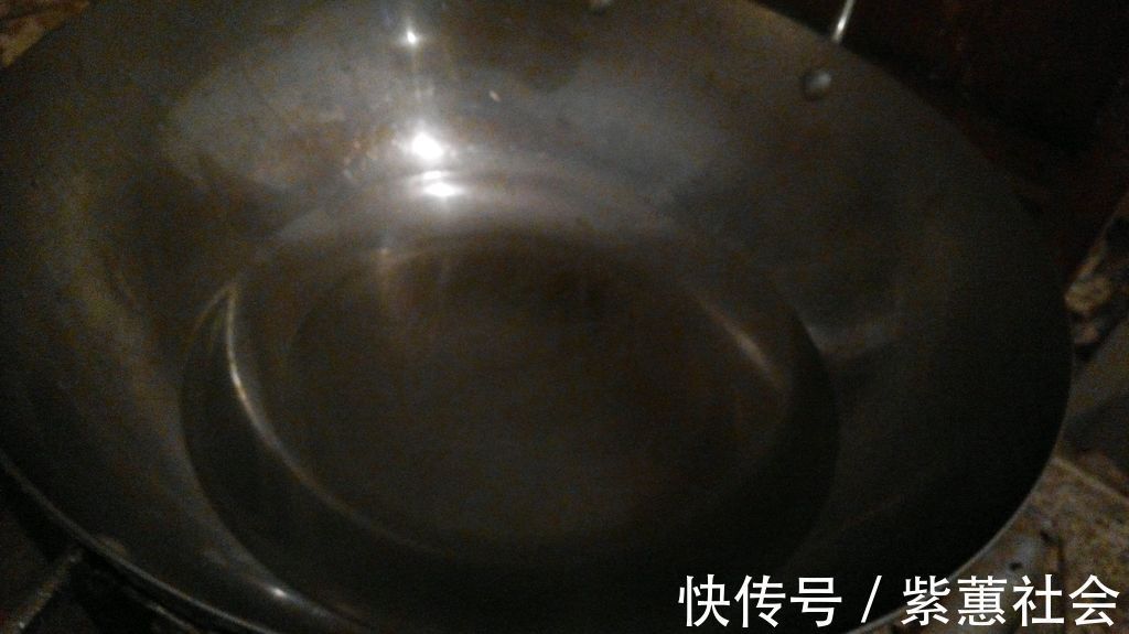 辣椒油|凉拌酸辣土豆丝的制作方法,开胃下饭,营养健康