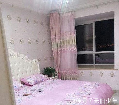 发霉|朋友家的38万全屋瓷砖装修，地面“发霉”瓷砖没法看，审美太另类！