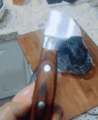 |搞笑GIF: 真相往往在后面 亲眼看到得不一定是真的