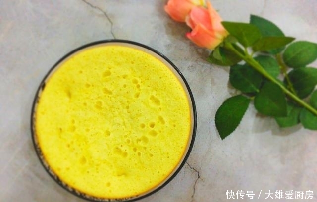 蛋糕最简单的做法，不用分离蛋白蛋黄，蓬松暄软，没有烤箱也能做