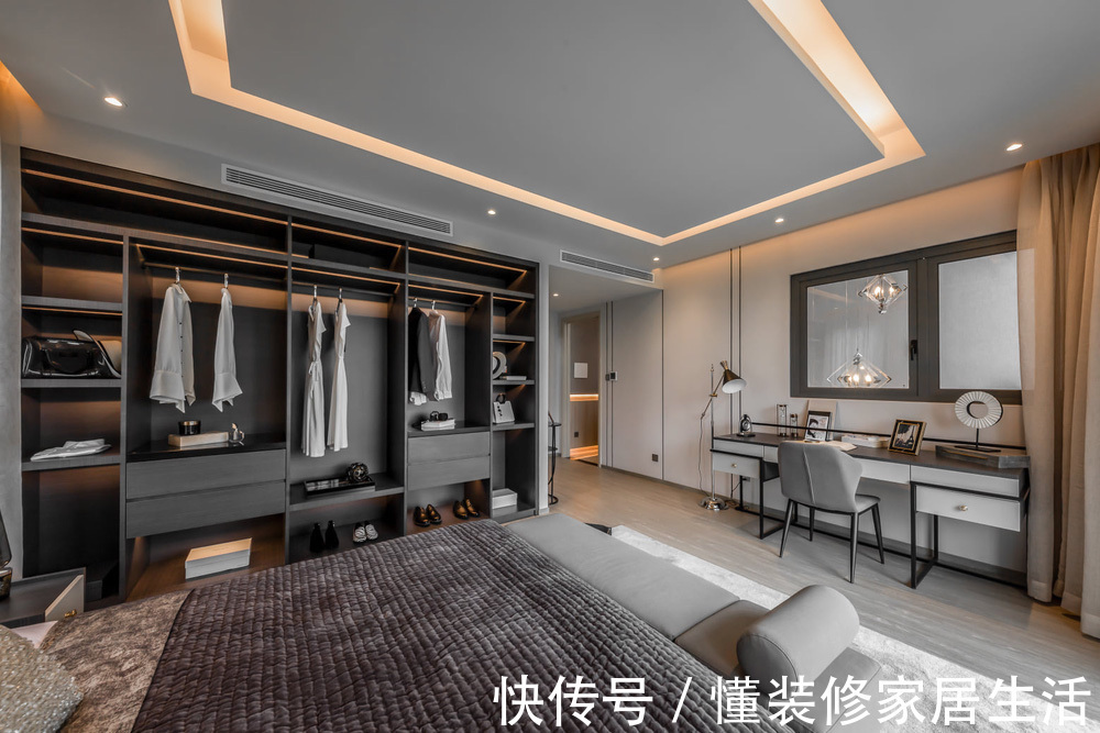 深色系|实际面积260㎡的别墅,装修不奢华不堆砌,三代人同住越看越喜欢