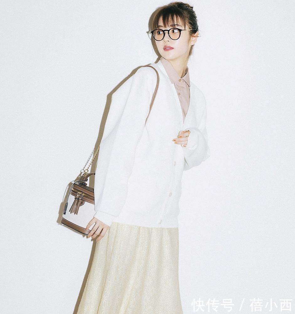 搭配 冬季穿“针织衫”想要摆脱土气感?学日系风搭配,简约却很高级