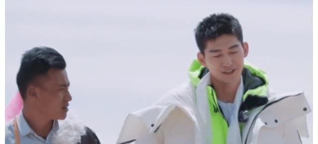 男嘉宾有钱绅士是何猷君的表哥，有3点不如张翰，孟子义没有心动