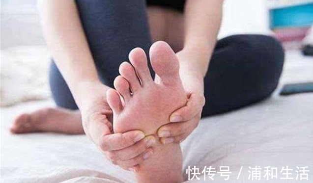 痛风患者|每天坚持吃一物,痛风悄悄远离,此物也是尿酸“天敌”,须知晓