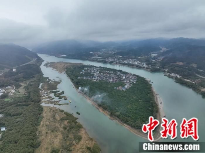 鸭子|广西丹洲腊鸭：从“舌尖上的乡愁”到乡村振兴的“利器”