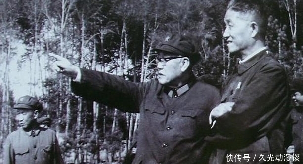 上将|同级别将领都是上将和中将,可此人只是少将,他终生不穿少将制服