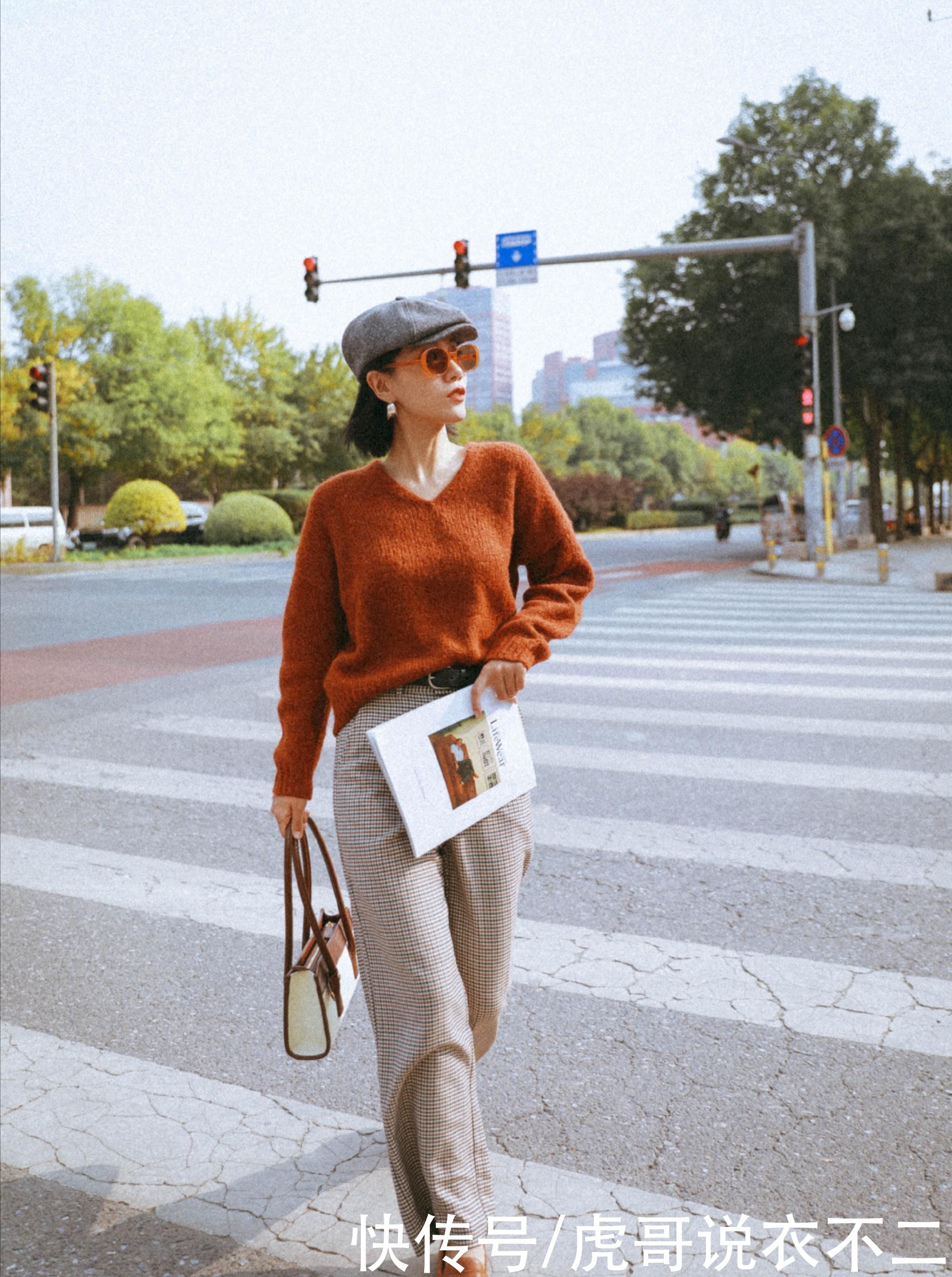 40岁女人想“扮嫩”很难，优雅却不难，穿对了比年轻人更显气质