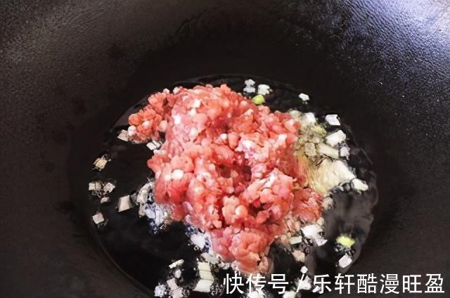 应季菜|下饭菜少不了它，味道鲜美，好吃到跳起来