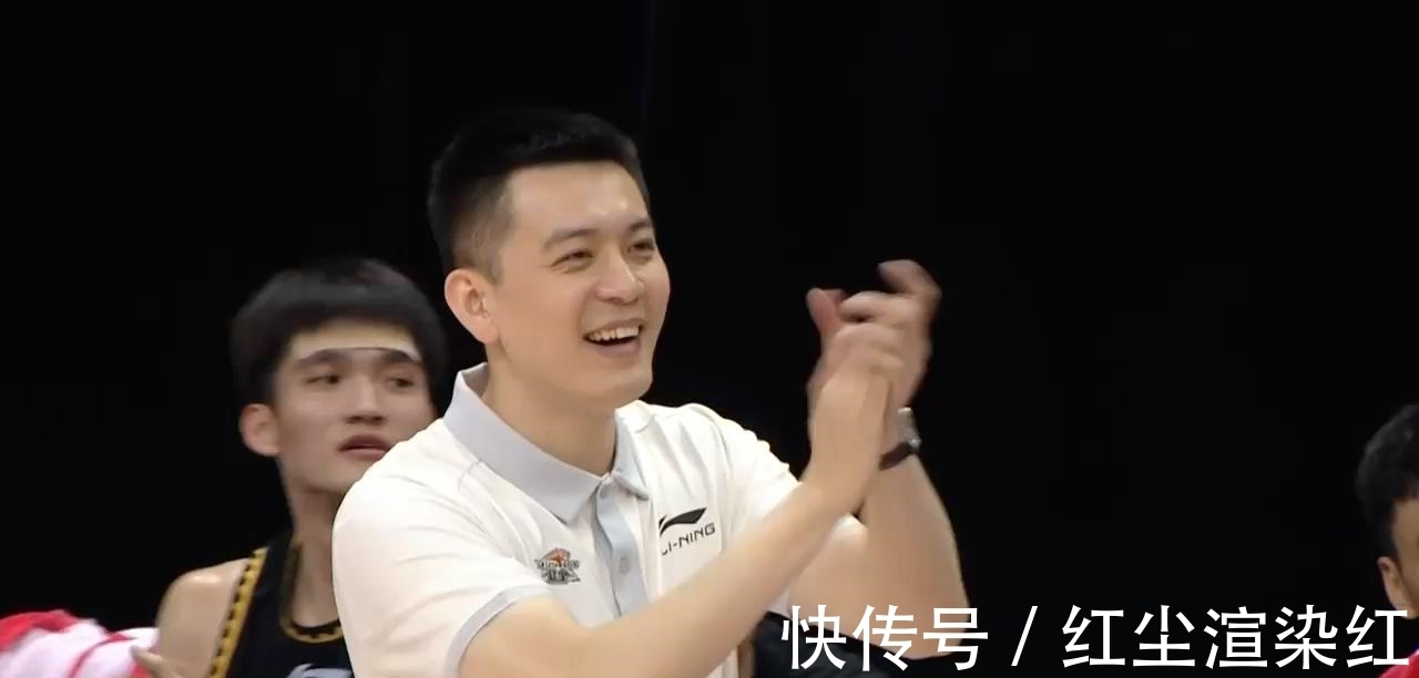 辽鲁大战|弃将怒夺饭碗！从辽鲁大战的几个瞬间看辽篮新赛季一言难尽的蜕变