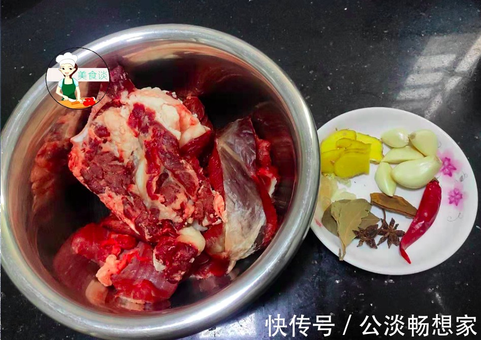 冷天|牛腩怎么炖更香更软烂老师傅教你3招，牛肉软烂没膻味，太香了