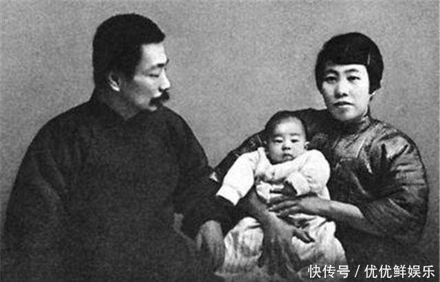 风光|鲁迅长孙,完美复制爷爷长相,曾经穷到卖爆米花,如今风光无限