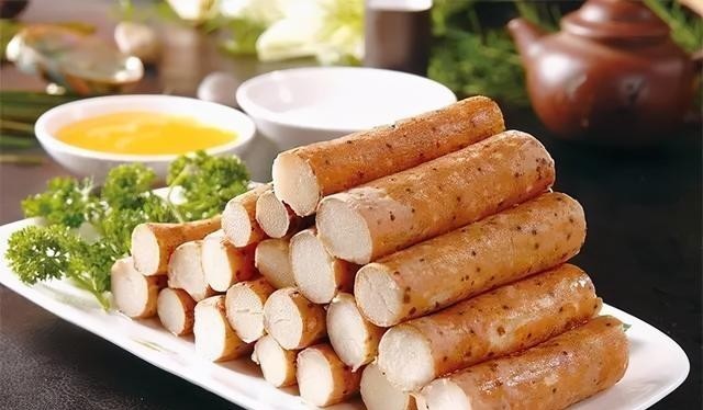 水里|厨房5种“再生菜”,菜头别扔,插水里变盆景,长得飞快,再炒菜