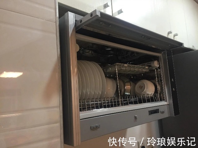 油烟|这些厨房设计早该被淘汰了,有些人还在往家里搬!