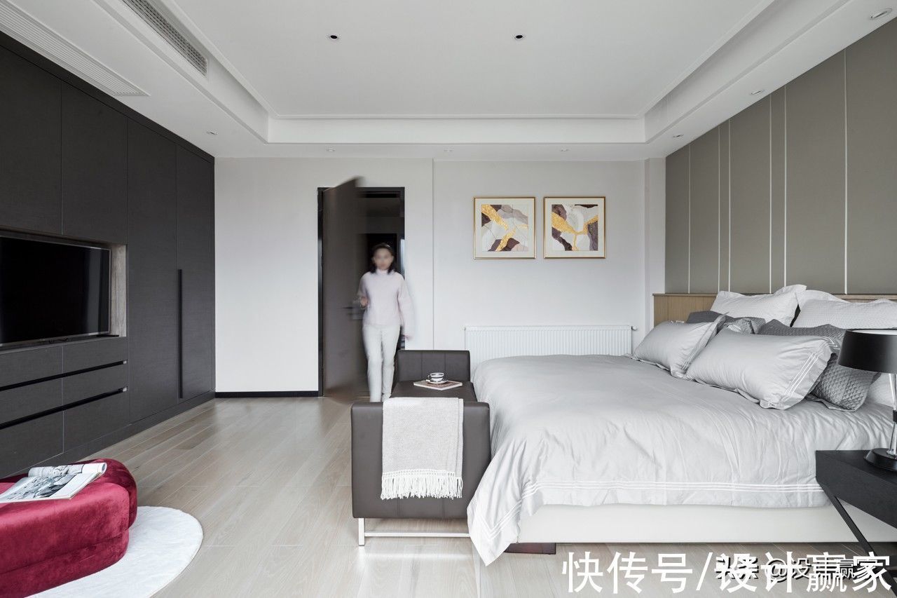 女主人|240㎡叠拼,简洁大气的现代别墅,150万打造出质感生活,羡煞旁人