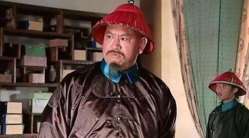 康熙|周培公帮助康熙平定三藩立下战功，为什么不得善终？真实历史又是怎样的？