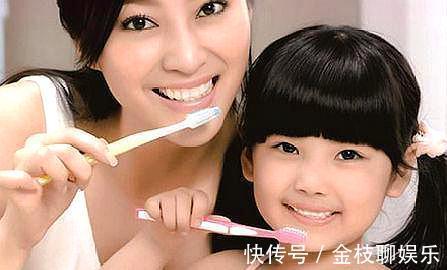 牙齿|宝宝多大开始刷牙适合很多父母都开始的太晚，有你份吗