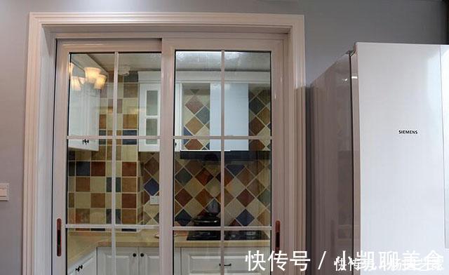 空间|我只是在主卧做了这样一个设计,没想到多出5平米收纳空间