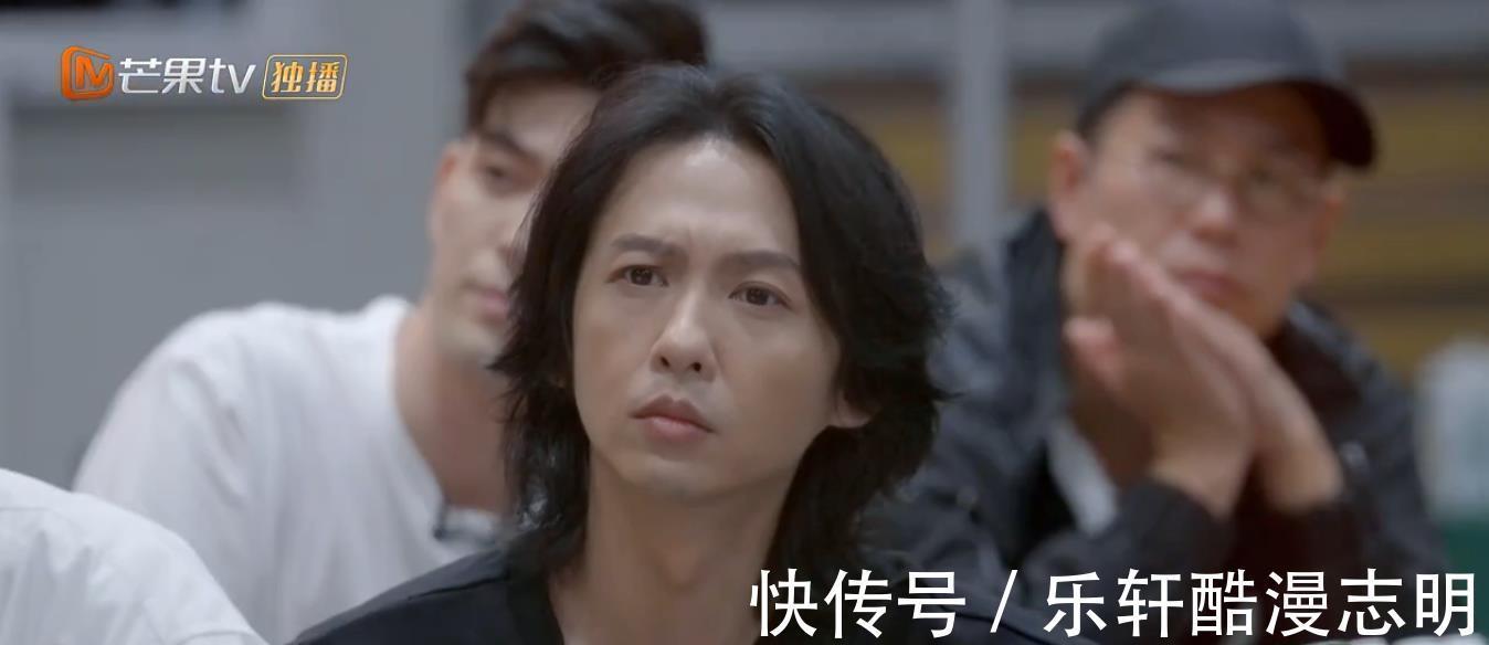 《披荊斬棘》陣營對決戰,規則升級,言承旭抱熱狗轉圈,友誼滿滿