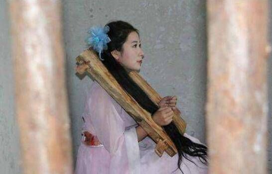 专家|古代女囚发配千里，为何官差还争着去押送？专家：人性丑恶的一面