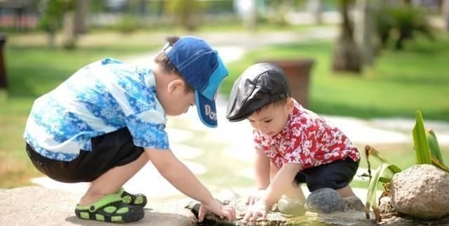 一起长大|生了二胎后过得很好的家庭，都有这3个共同点