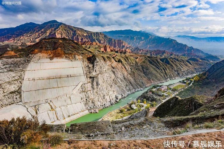 美景|西北第二大水电站，修建在黄河上游，坐拥美如仙境般的美景