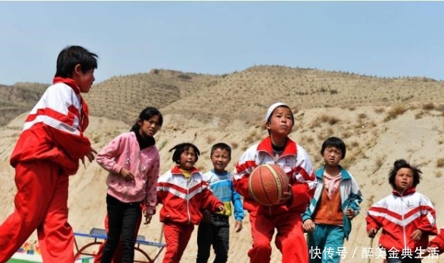 俗语“男子难得三更子,女子难得正午时”,是不是说反了