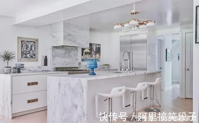 复式|表姐家110平复式小楼人见人夸,天花板贴壁纸,老妈夸真是嫁得好