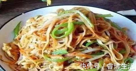 豆芽菜|挂面别再只是做汤面了,同事这样做,我一次吃了2大碗
