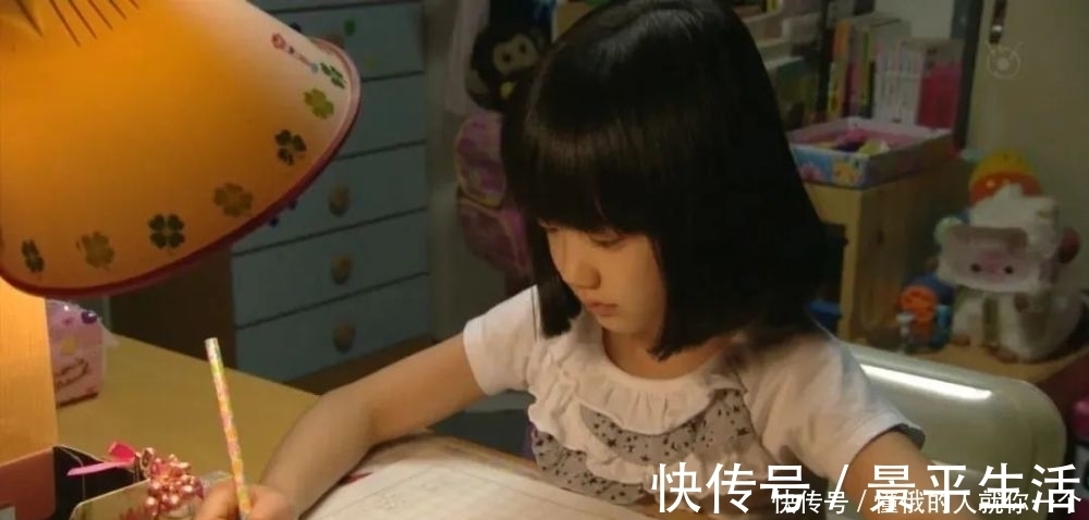 窗边的小豆豆|“我忘了,女儿才7岁!”一位妈妈的深夜忏悔看哭无数人……