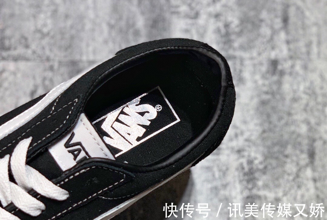 vVans 运动休闲系列 Ward 新款硫化板鞋